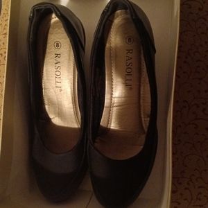 Women's Rasolli Size 8 Heels